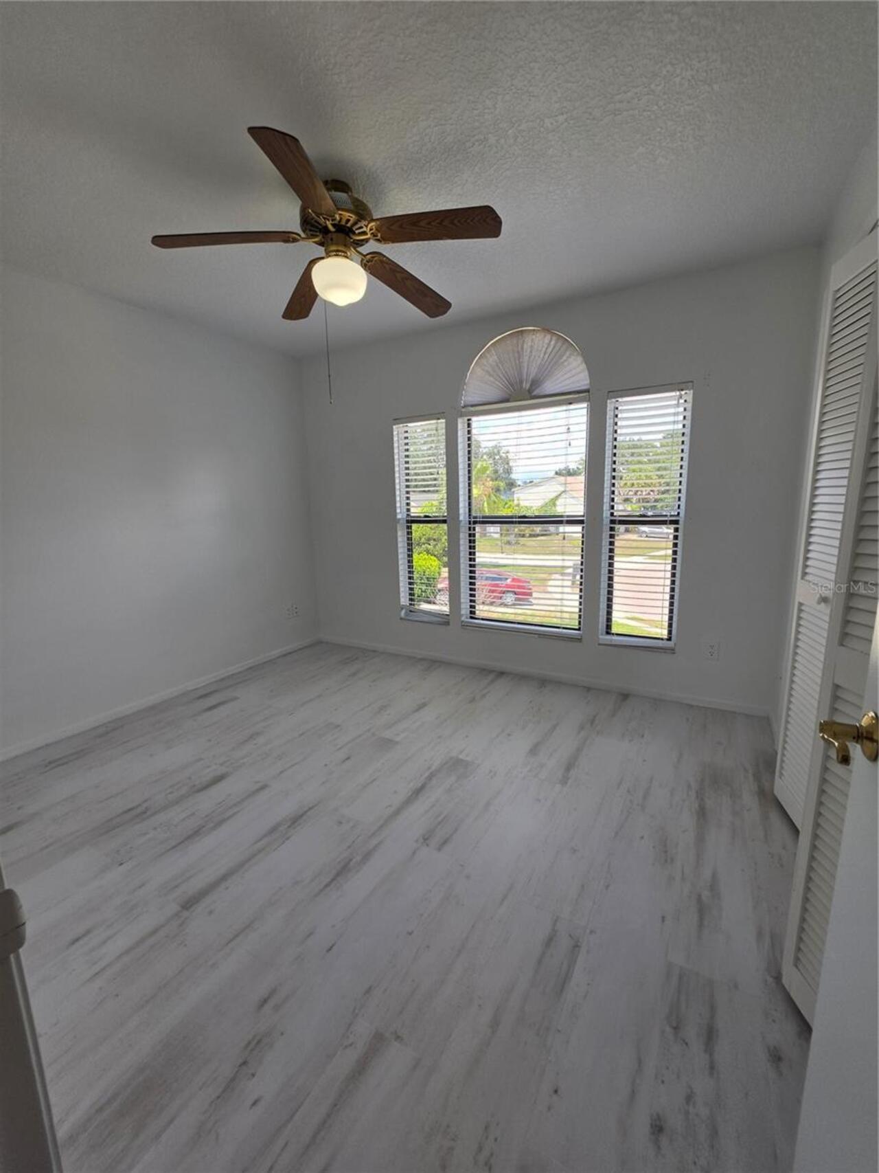 Listing Photo 22