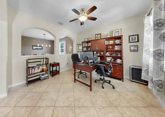 Listing Photo 5