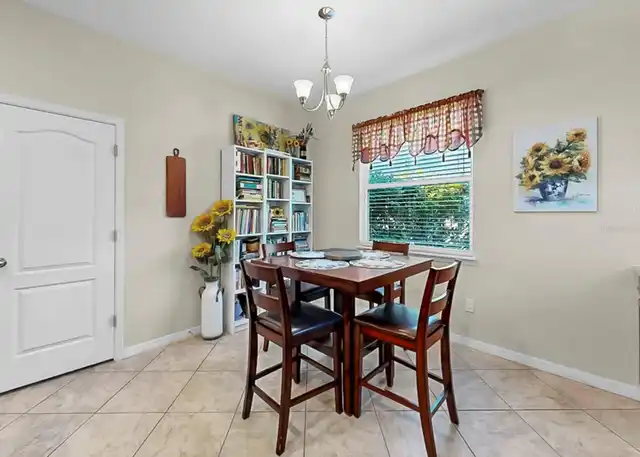 Listing Photo 14