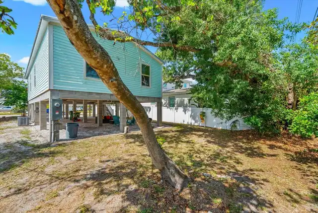 Listing Photo 38