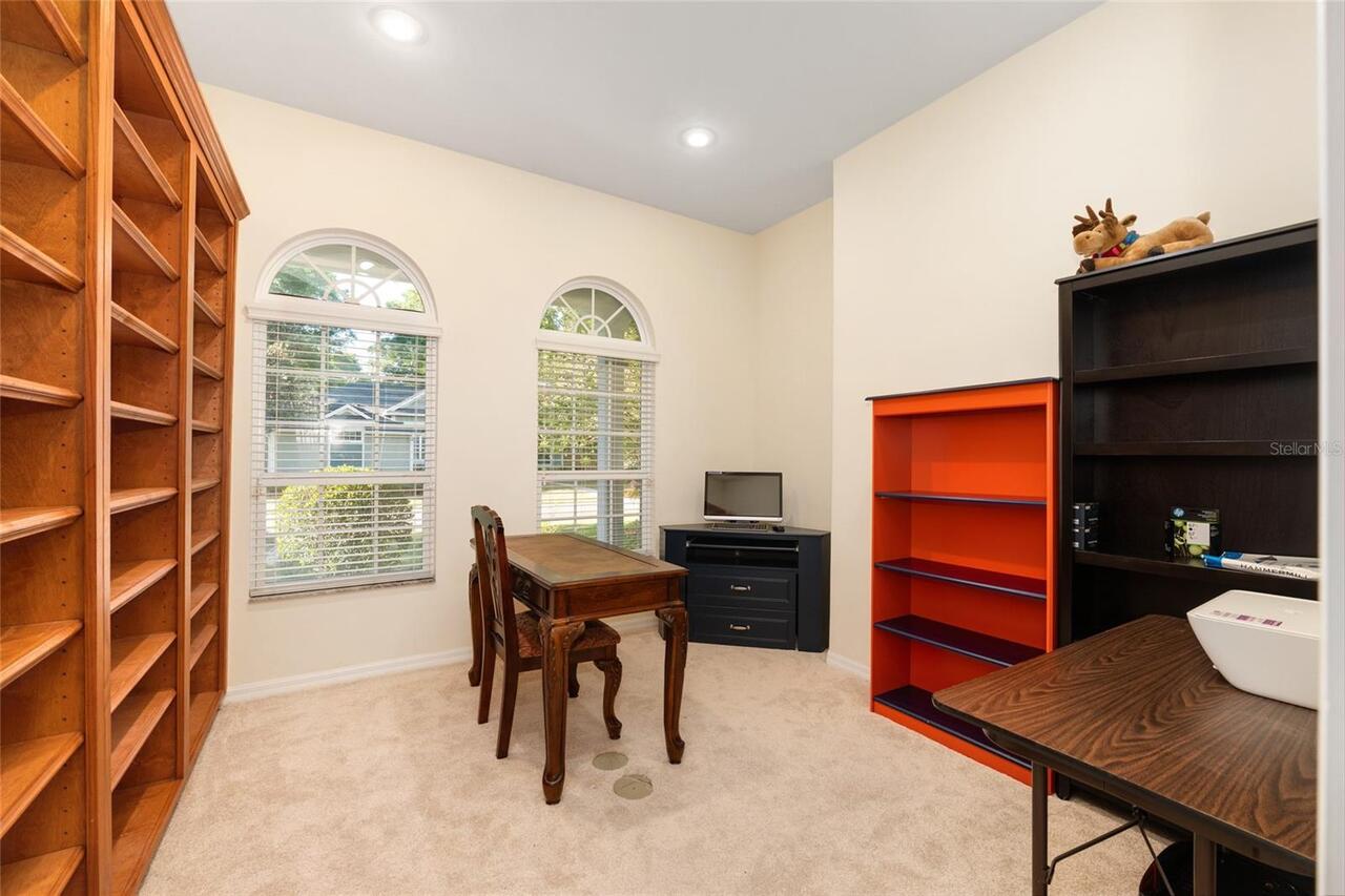 Listing Photo 18