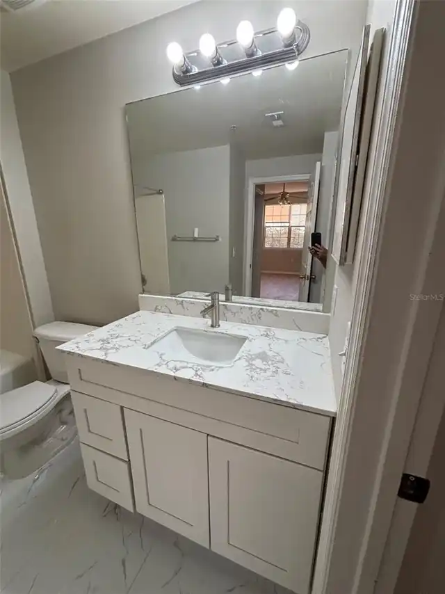 Listing Photo 10