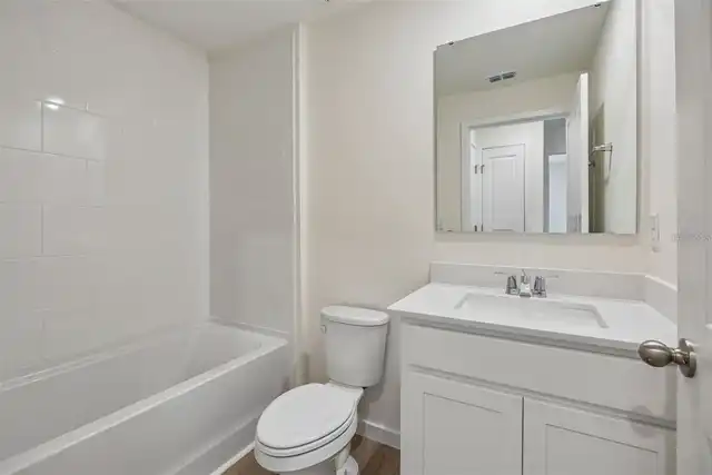 Listing Photo 15