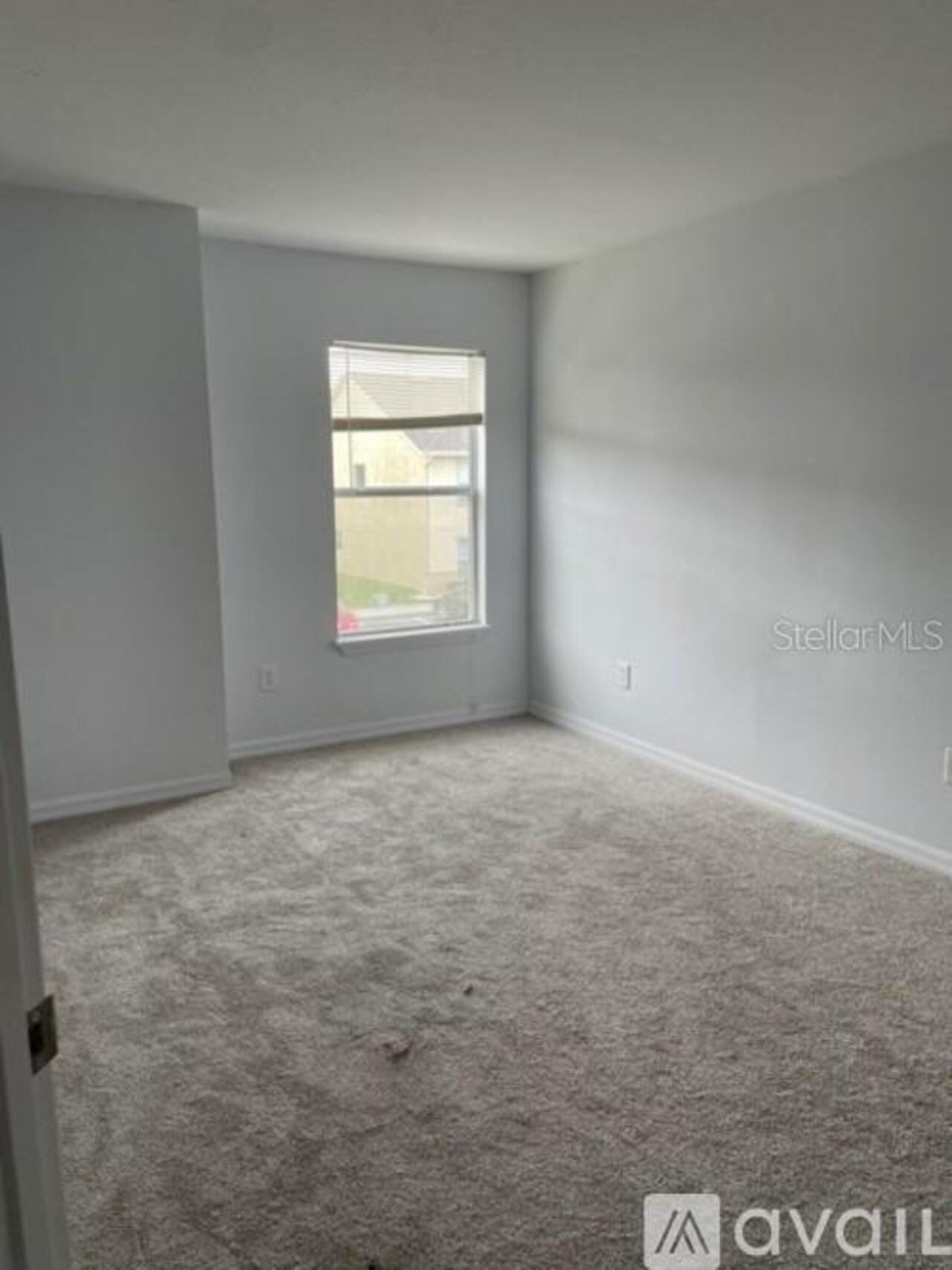 Listing Photo 9