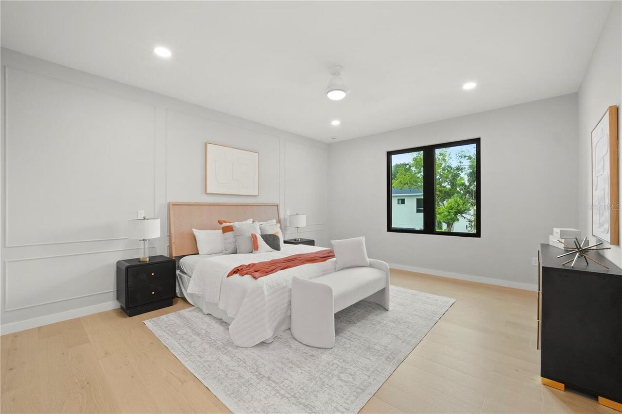 Listing Photo 14