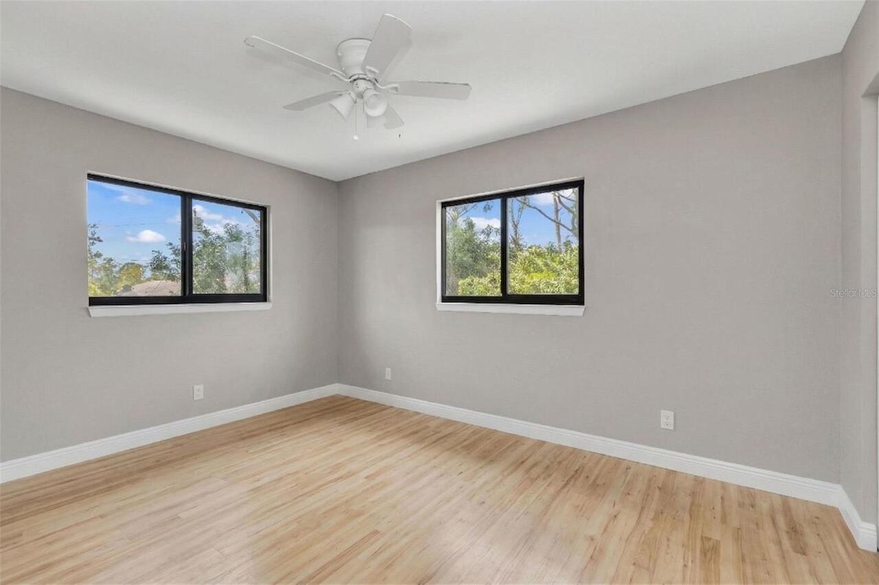Listing Photo 33