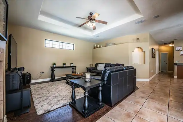 Listing Photo 28