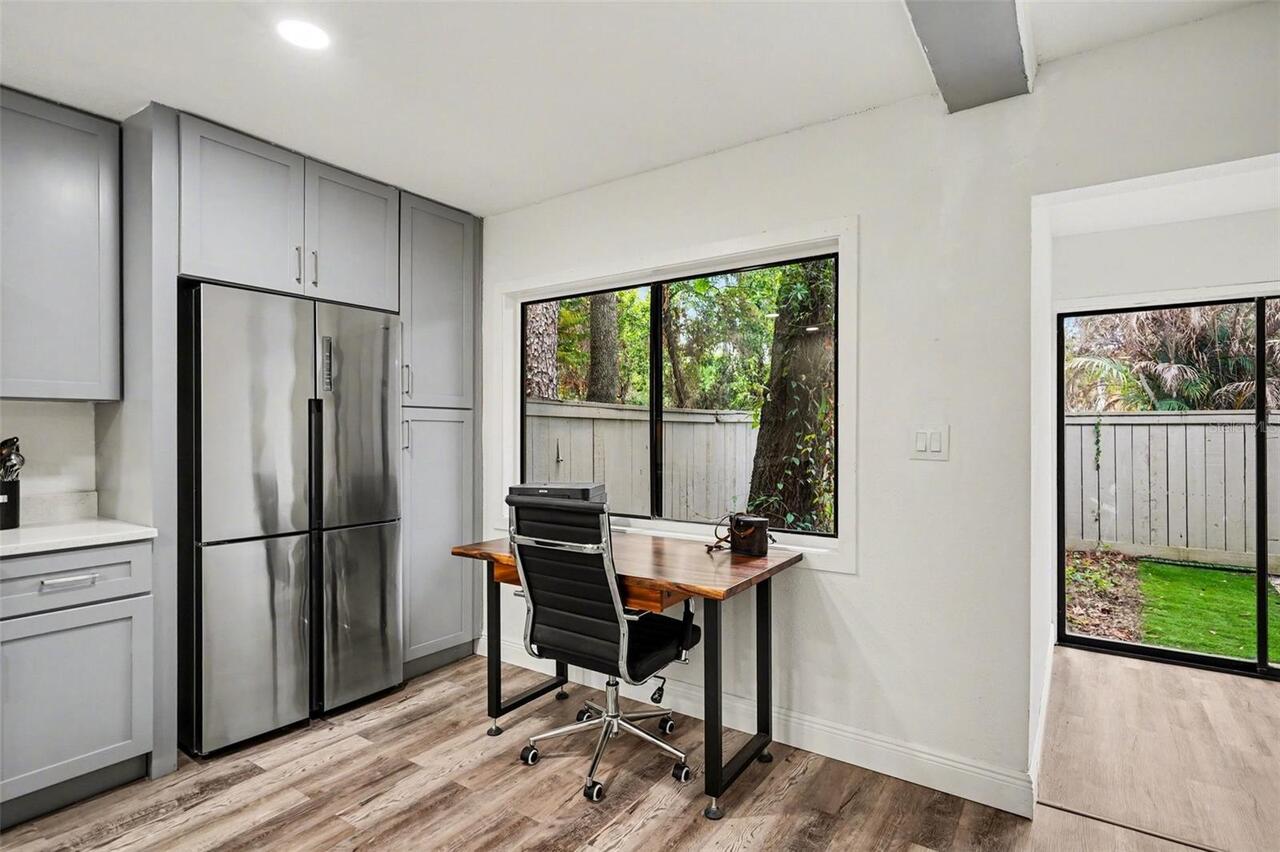 Listing Photo 12
