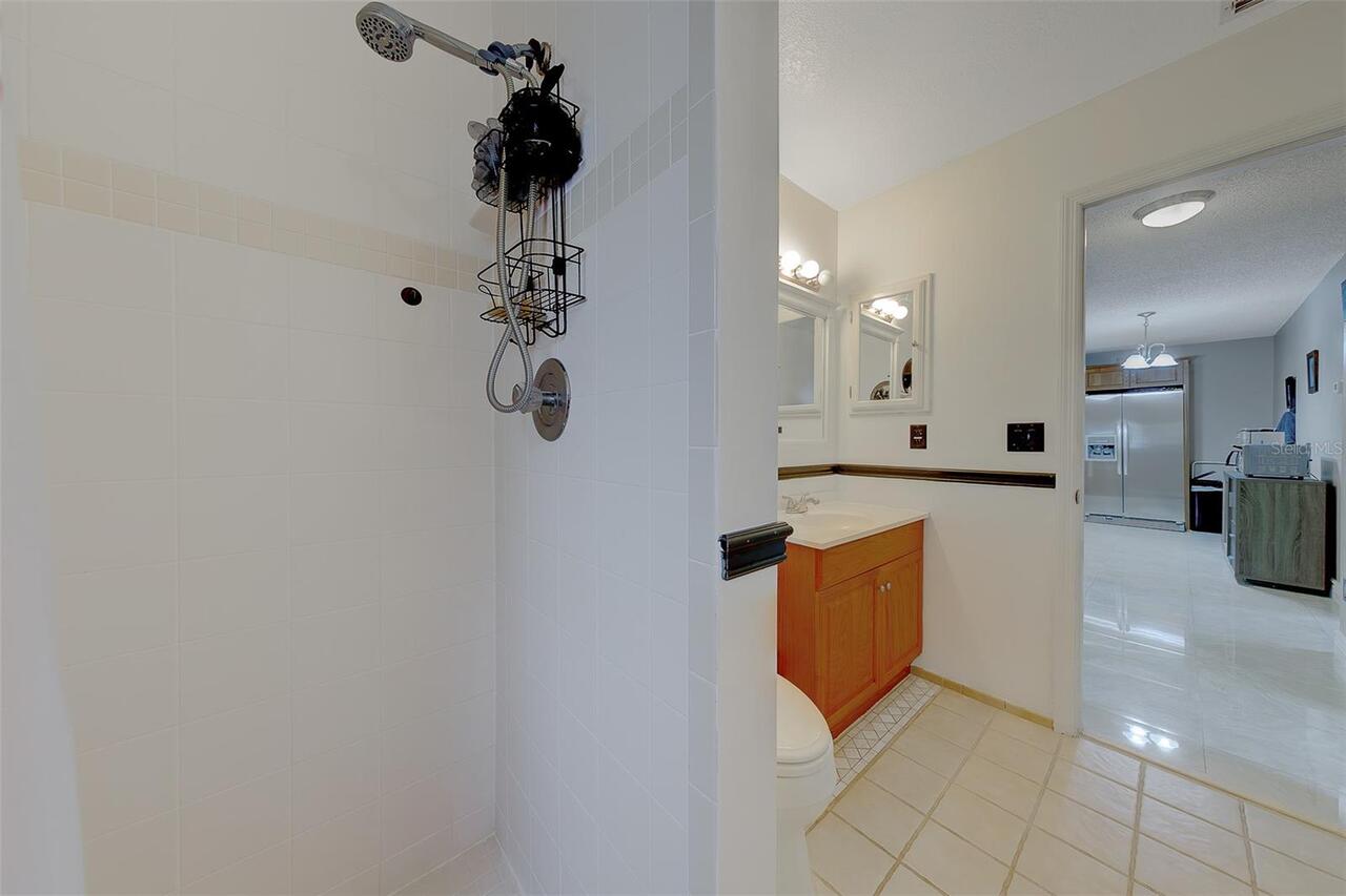 Listing Photo 24