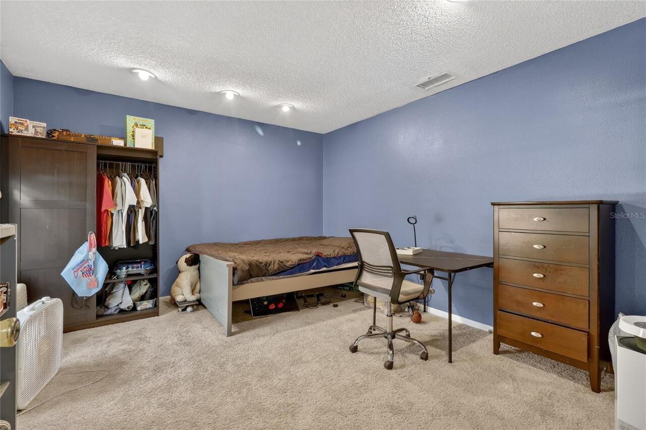 Listing Photo 32