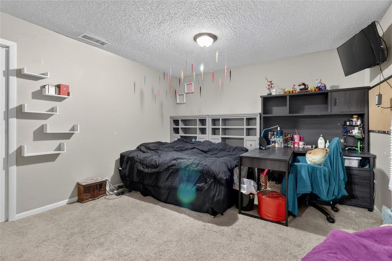 Listing Photo 34