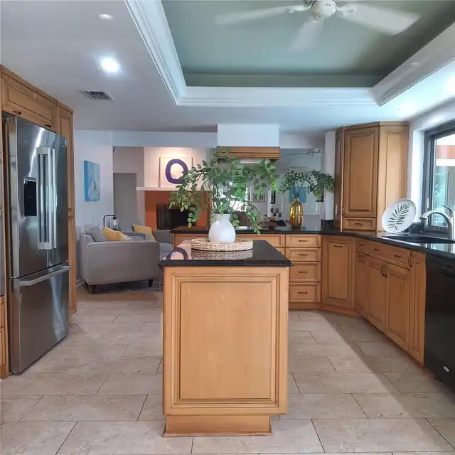 Listing Photo 19