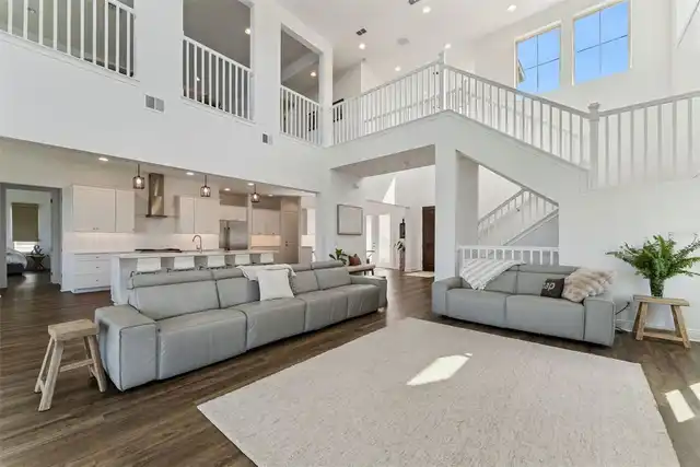 Listing Photo 18
