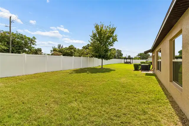 Listing Photo 22