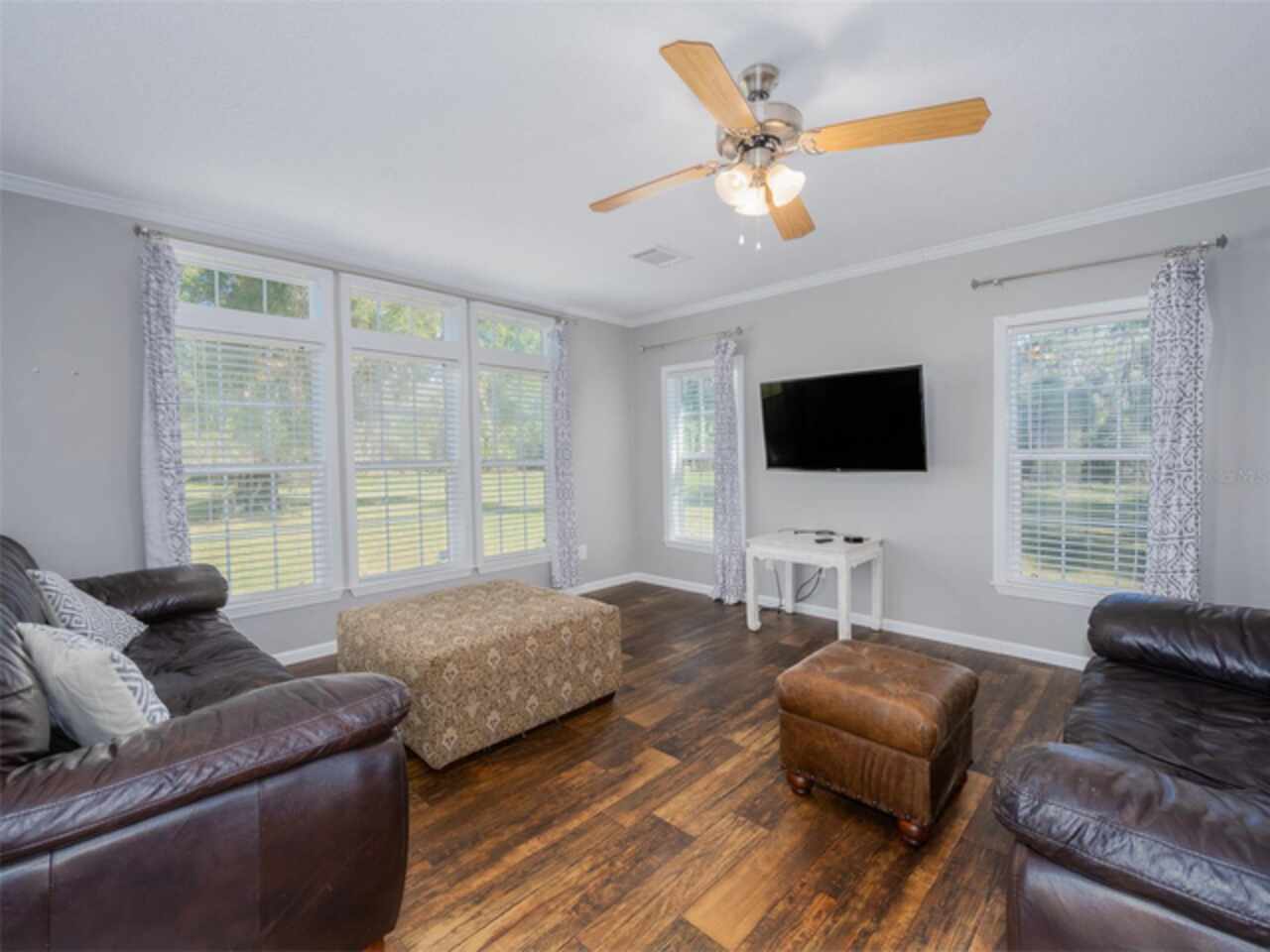 Listing Photo 32