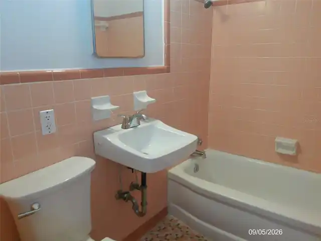 Listing Photo 13