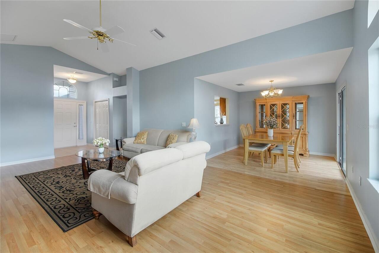 Listing Photo 23