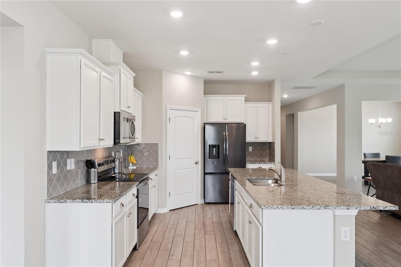 Listing Photo 18