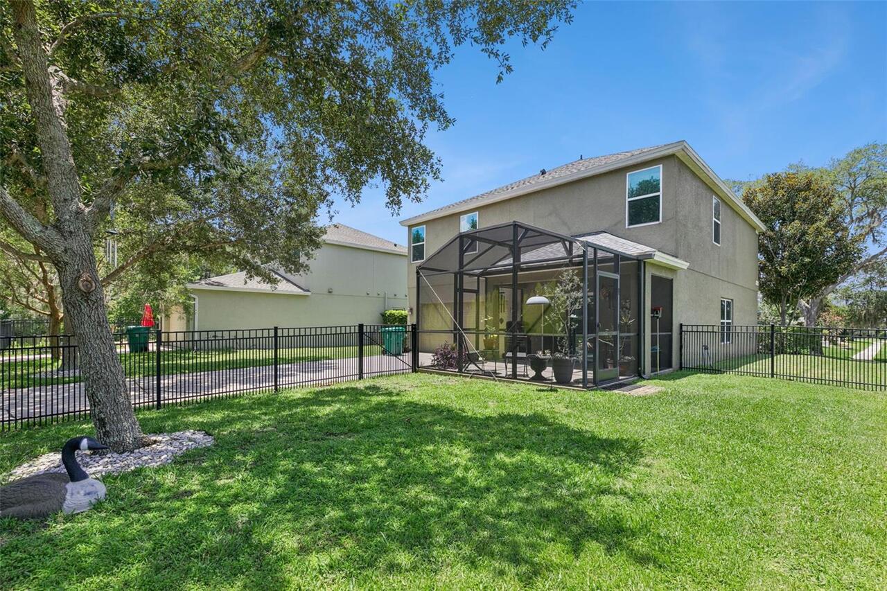 Listing Photo 25