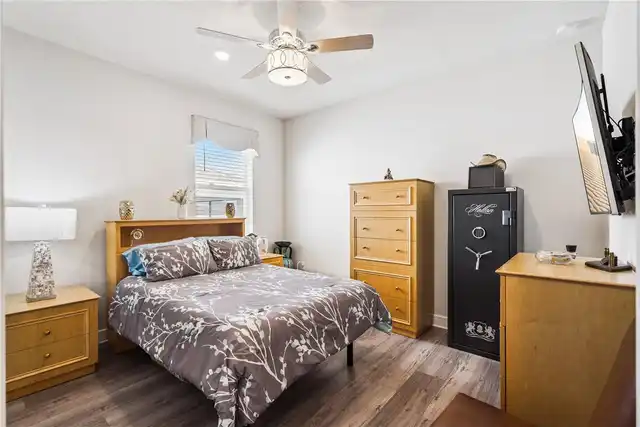 Listing Photo 21