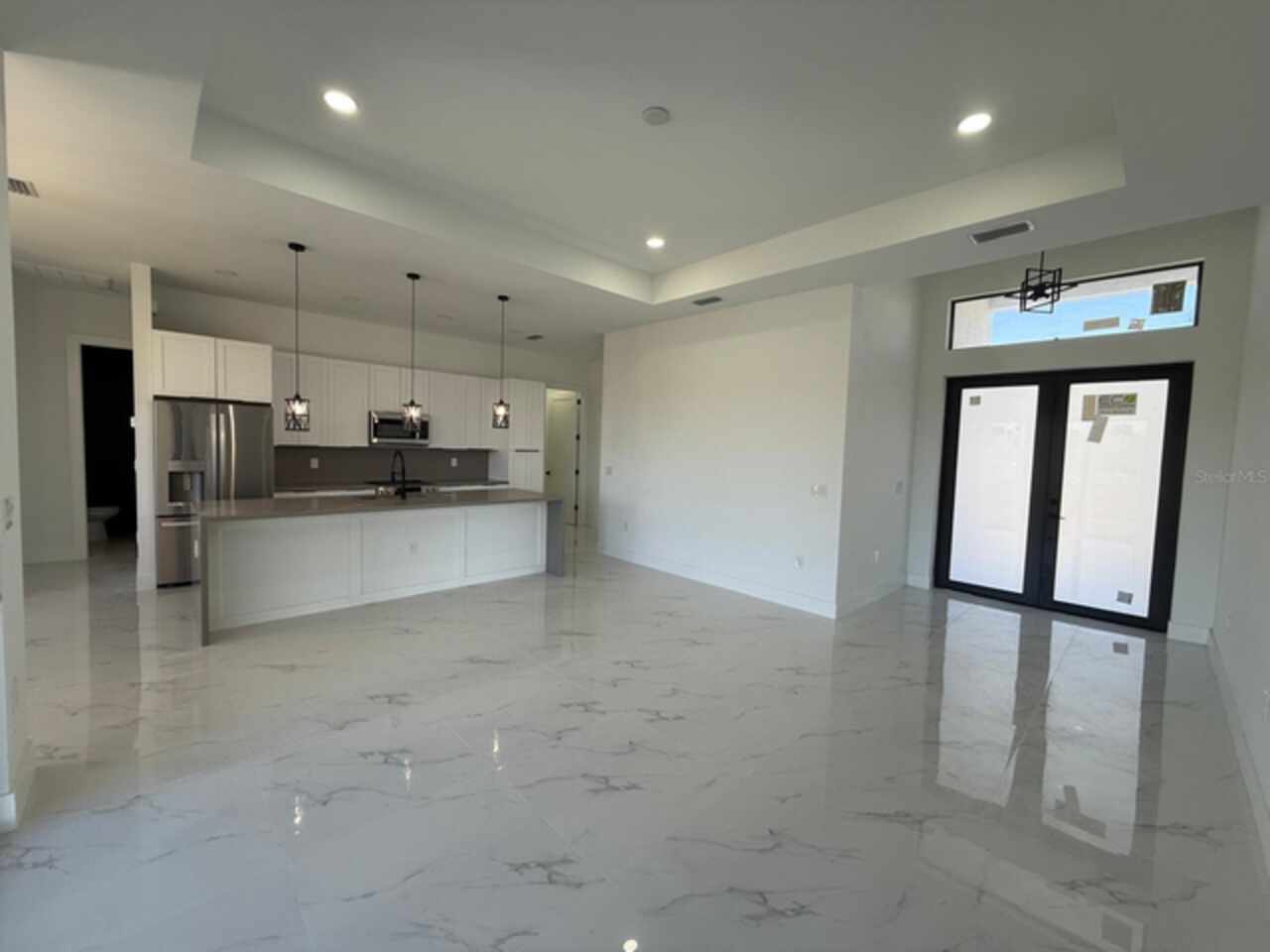 Listing Photo 8