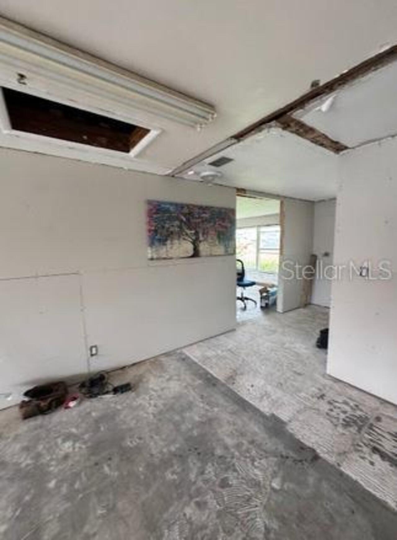 Listing Photo 11