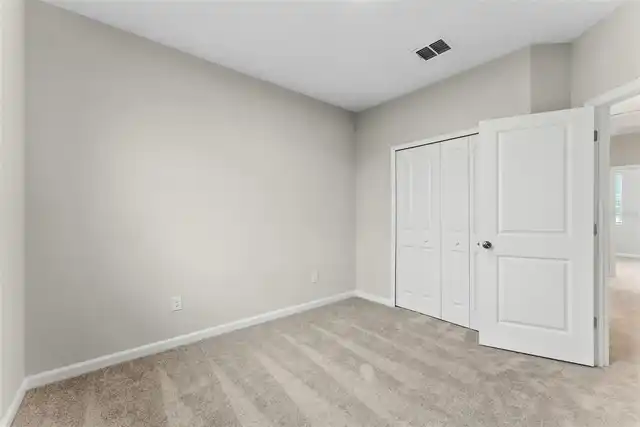 Listing Photo 36