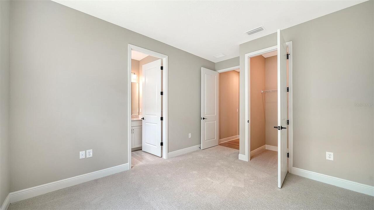 Listing Photo 33
