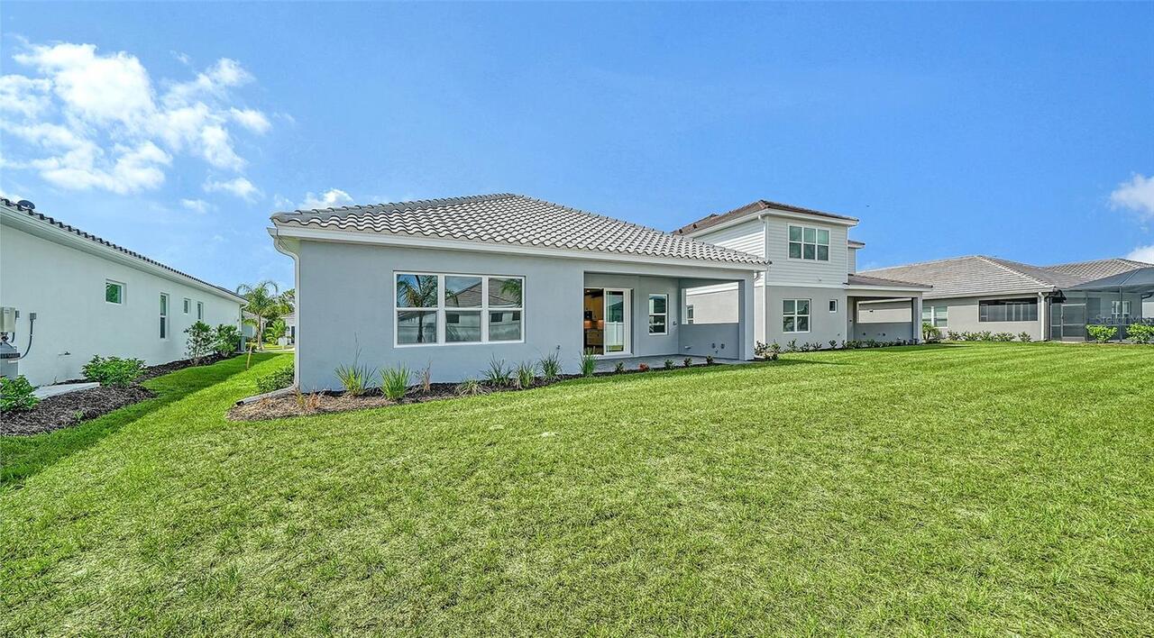 Listing Photo 42