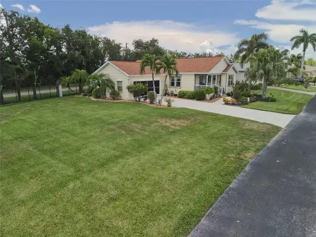 Listing Photo 38