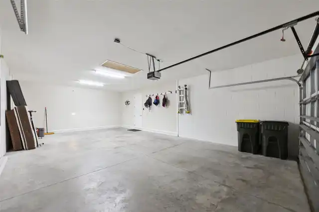 Listing Photo 31