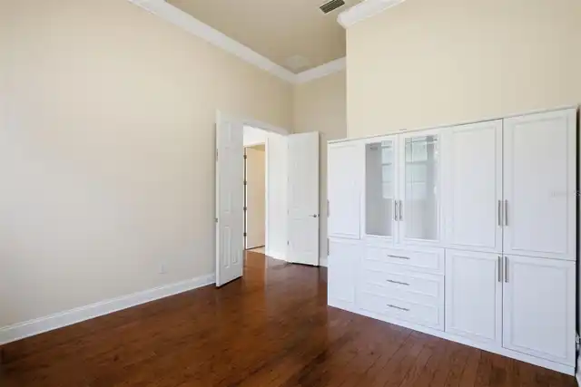 Listing Photo 35