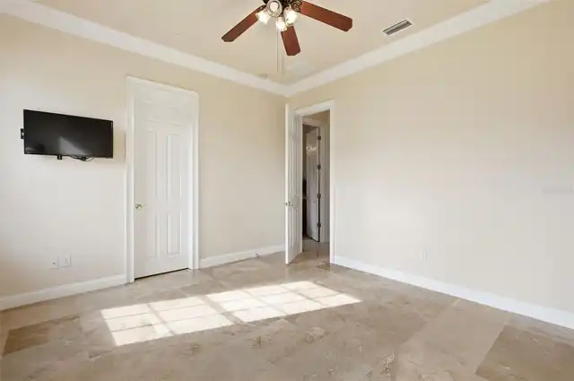 Listing Photo 38