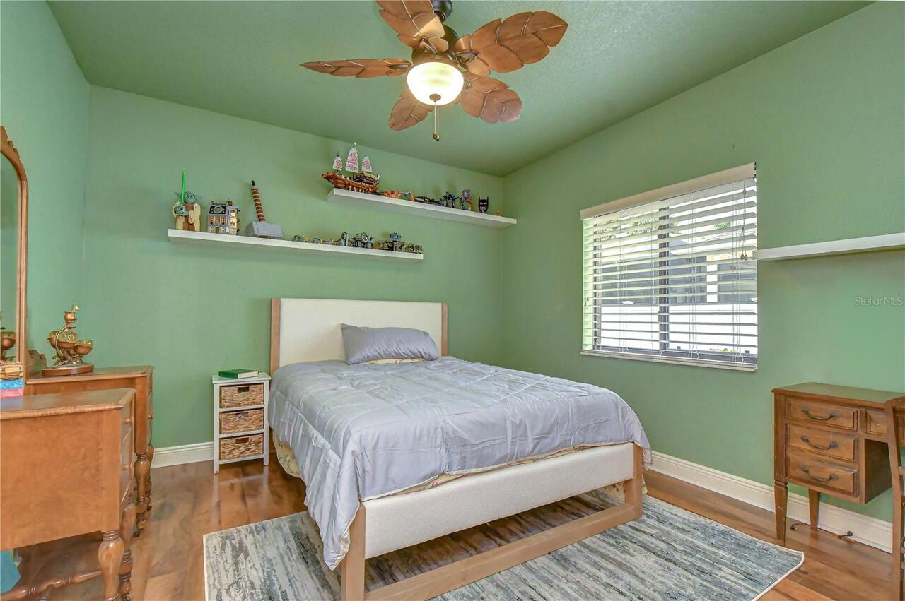 Listing Photo 24