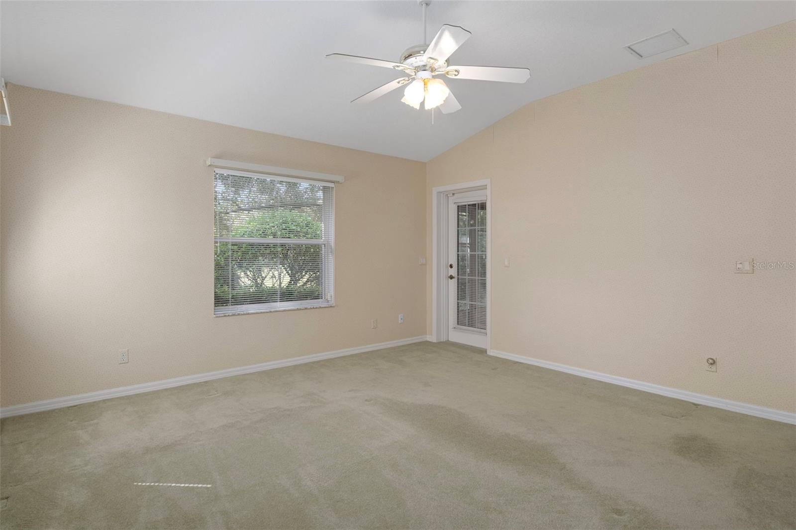 Listing Photo 24