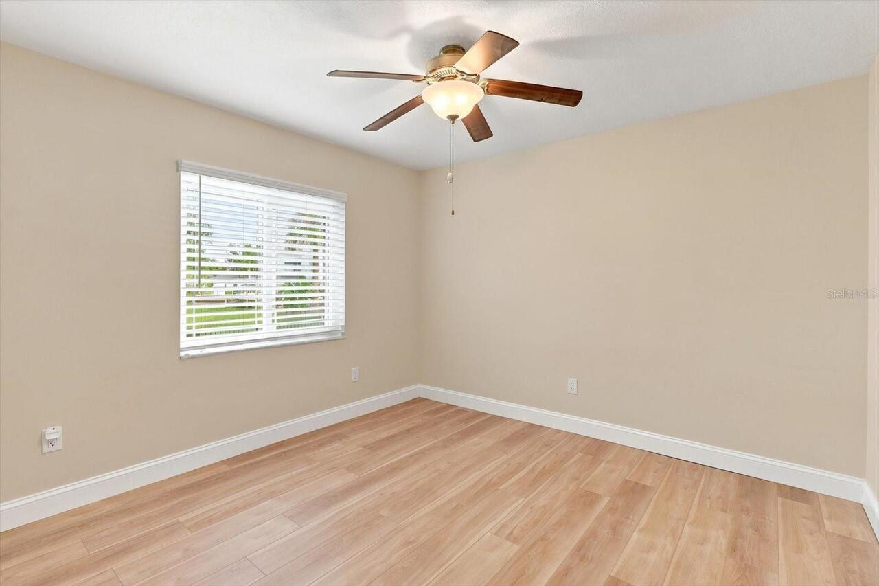 Listing Photo 33
