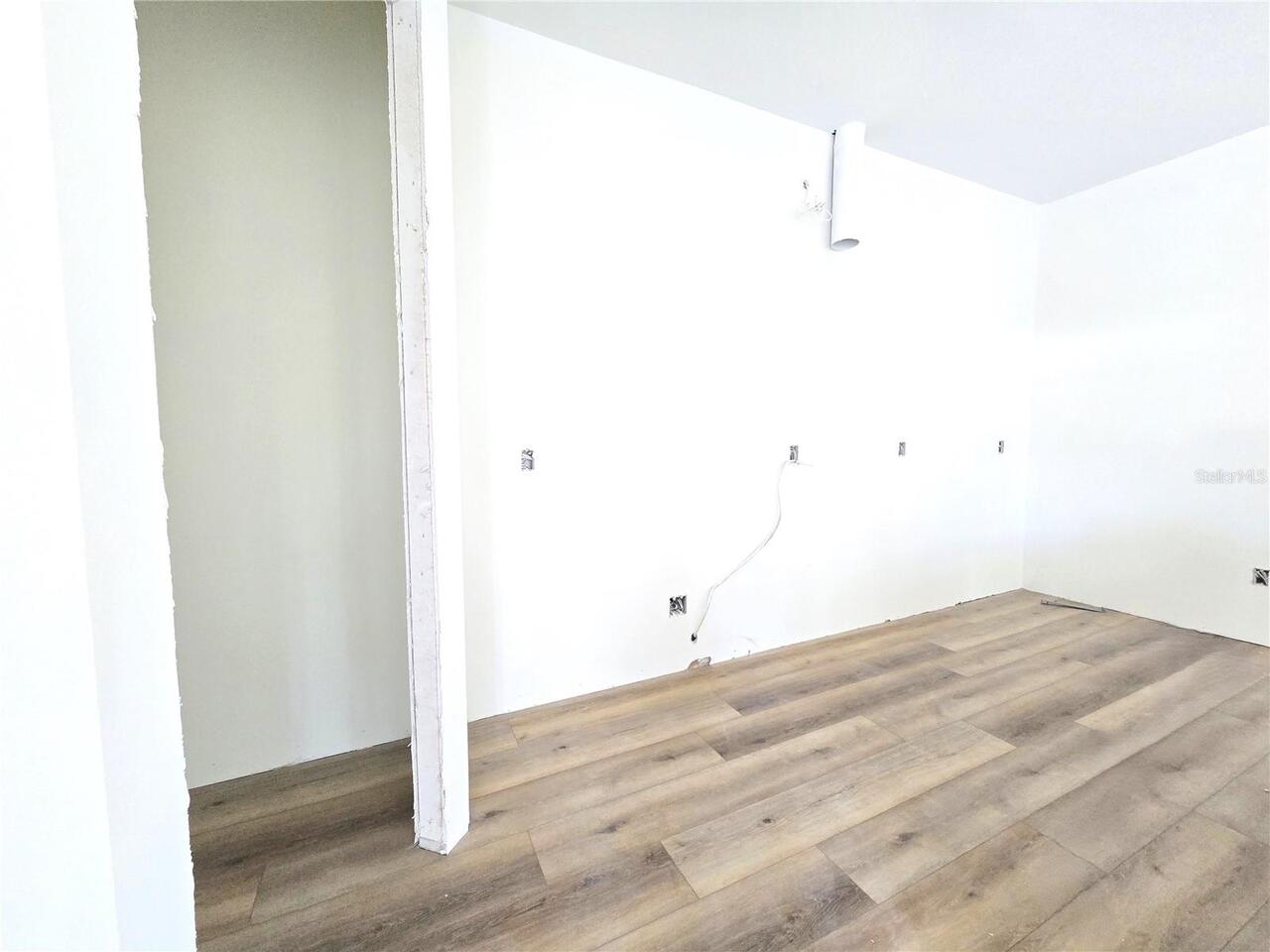 Listing Photo 34
