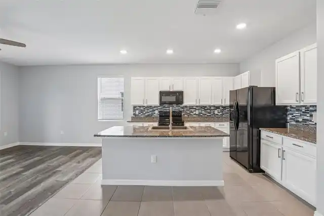 Listing Photo 13