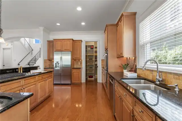 Listing Photo 16