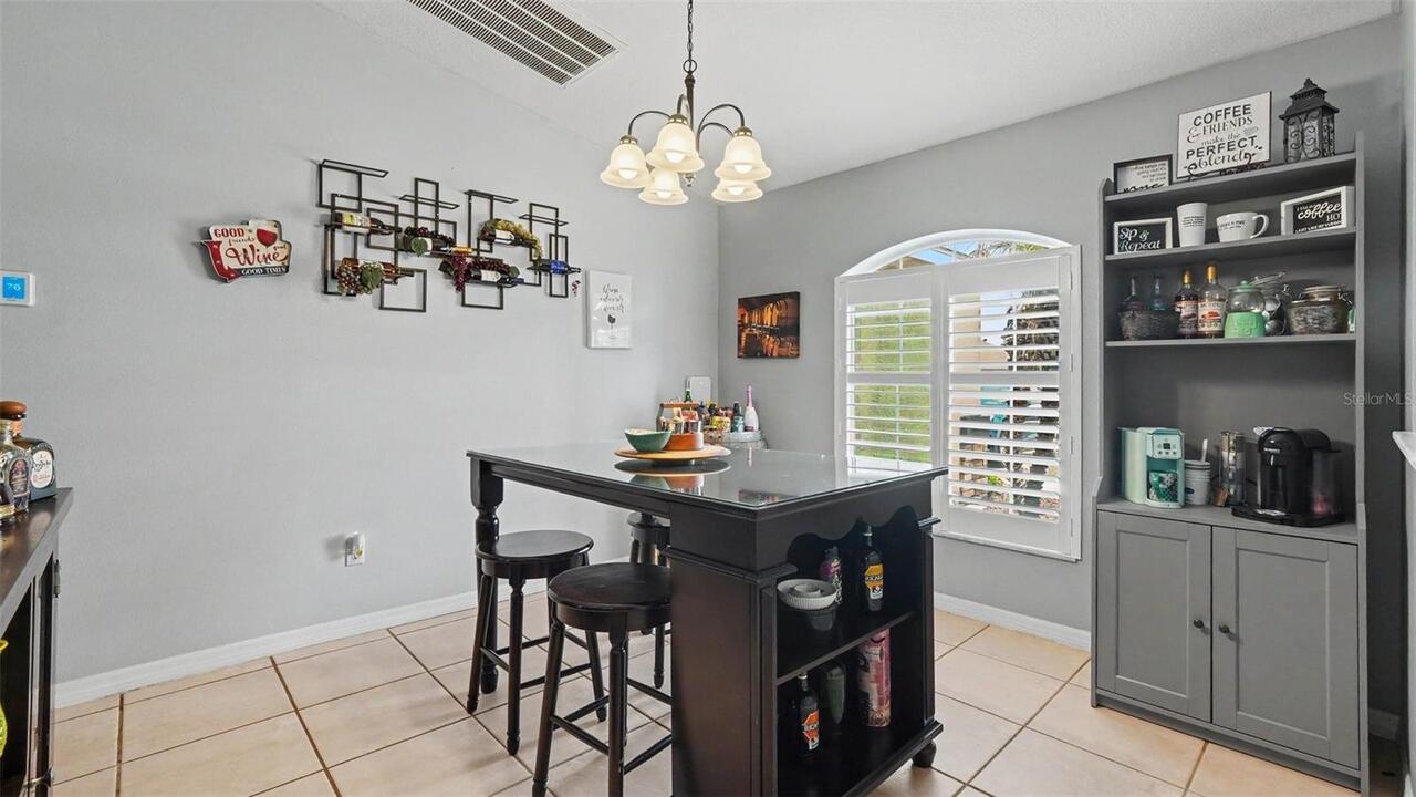 Listing Photo 9