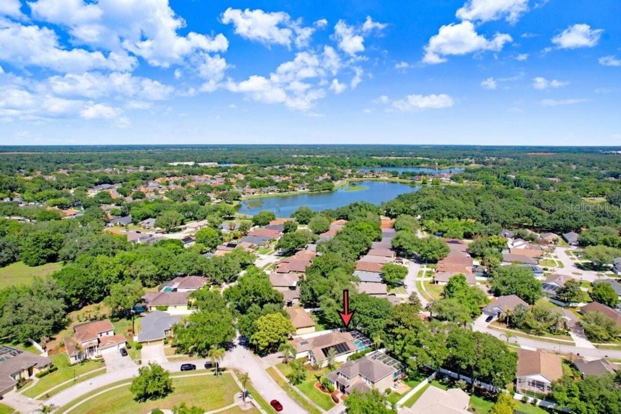 Listing Photo 11