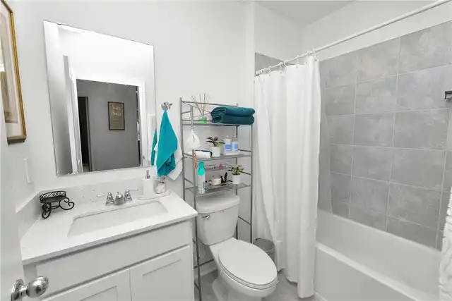 Listing Photo 14