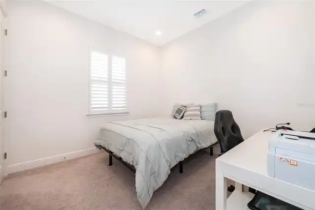 Listing Photo 22