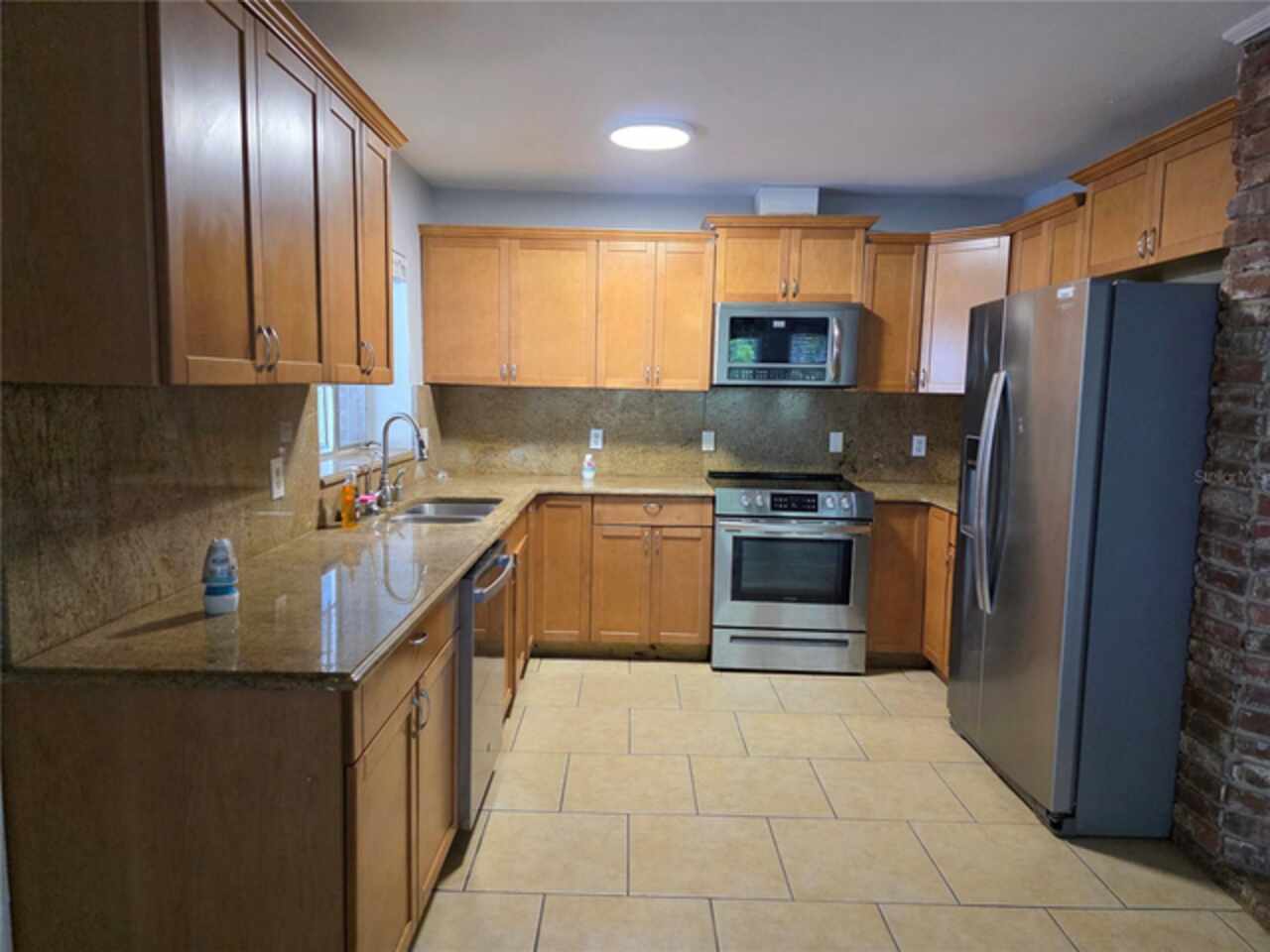 Listing Photo 4
