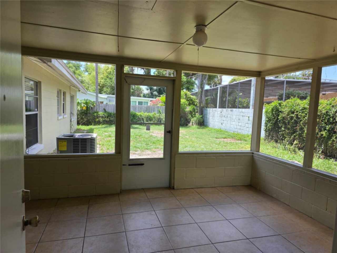 Listing Photo 14