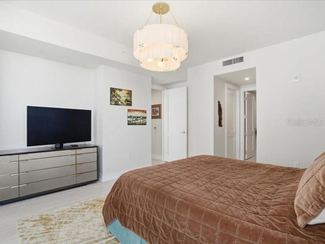 Listing Photo 37