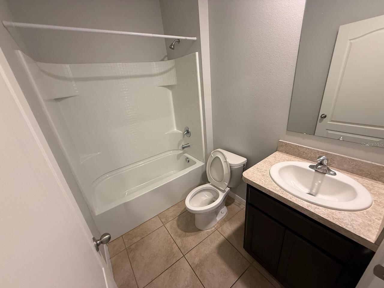 Listing Photo 8