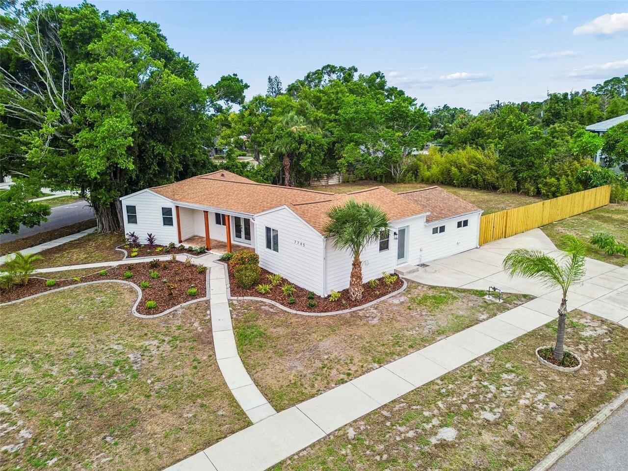 Listing Photo 19