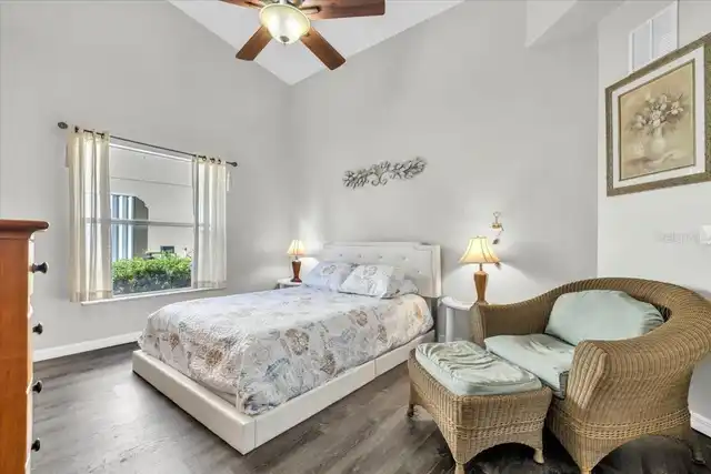 Listing Photo 26
