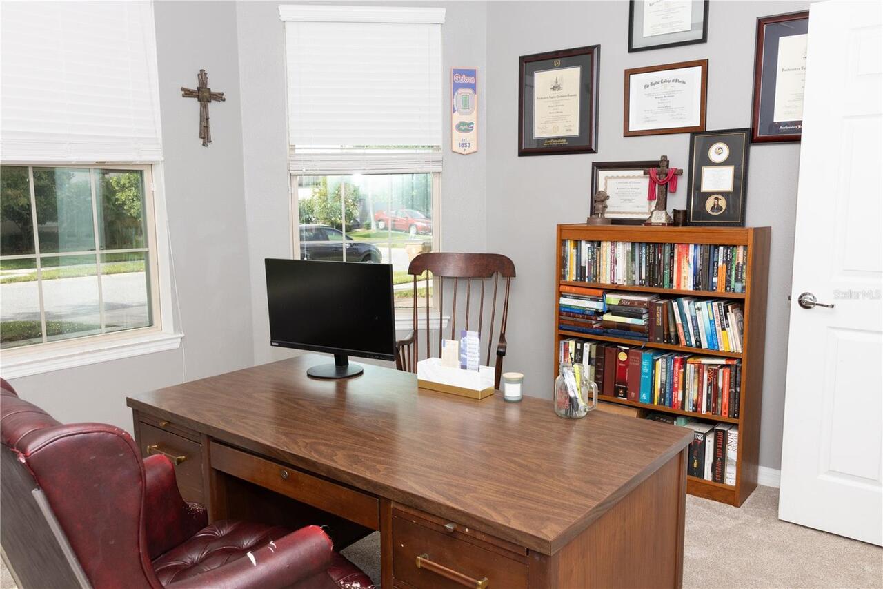 Listing Photo 17